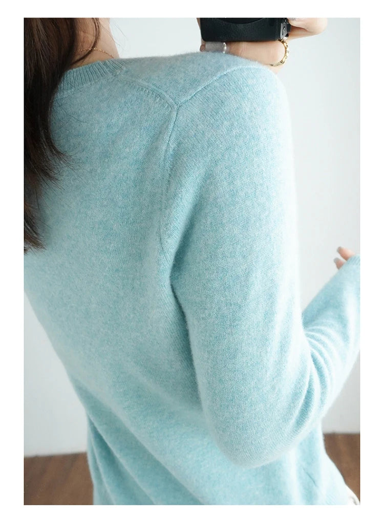 Autumn and Winter Cashmere Sweater for Women: