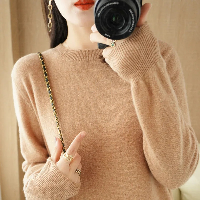 Autumn and Winter Cashmere Sweater for Women: