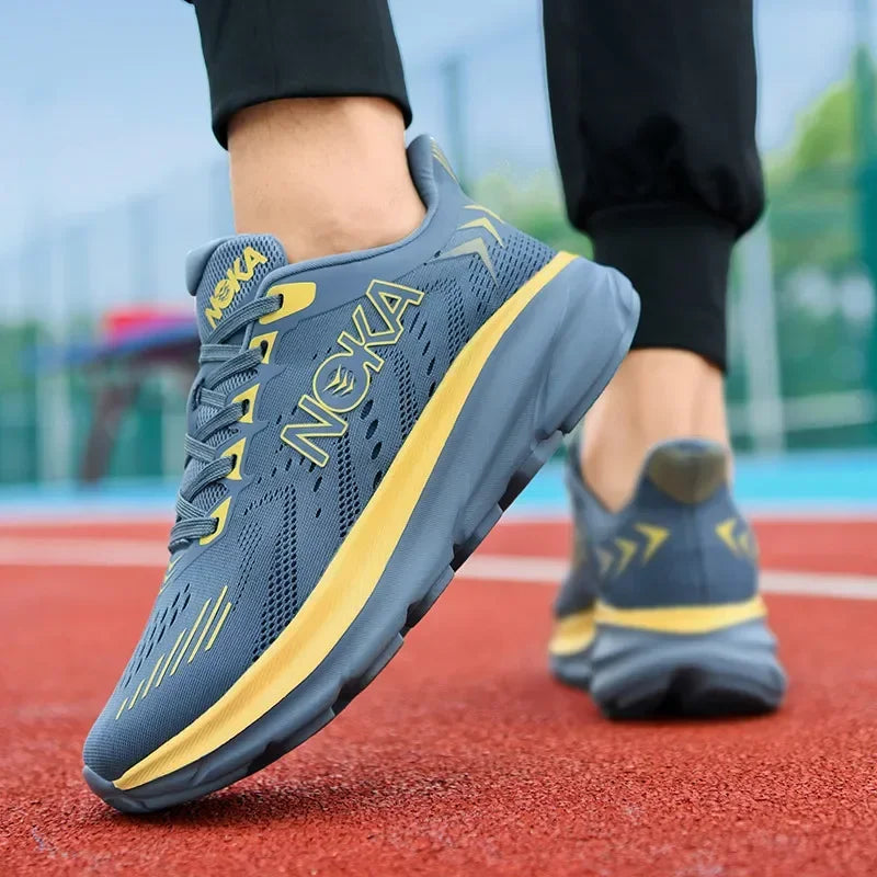 New Running Shoes Men Women Breathable Running Footwears Light Weight Walking Shoes Luxury Gym Sneakers Outdoor Sport Tennis