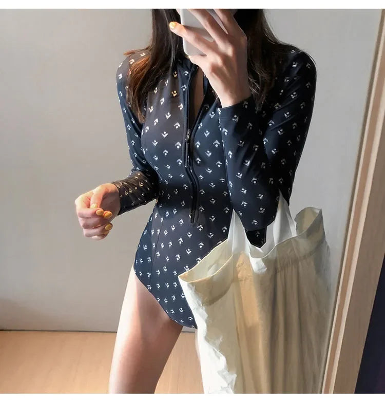 2024 Sexy Long Sleeve One-Piece Swimsuit – Slim & Sun-Protective