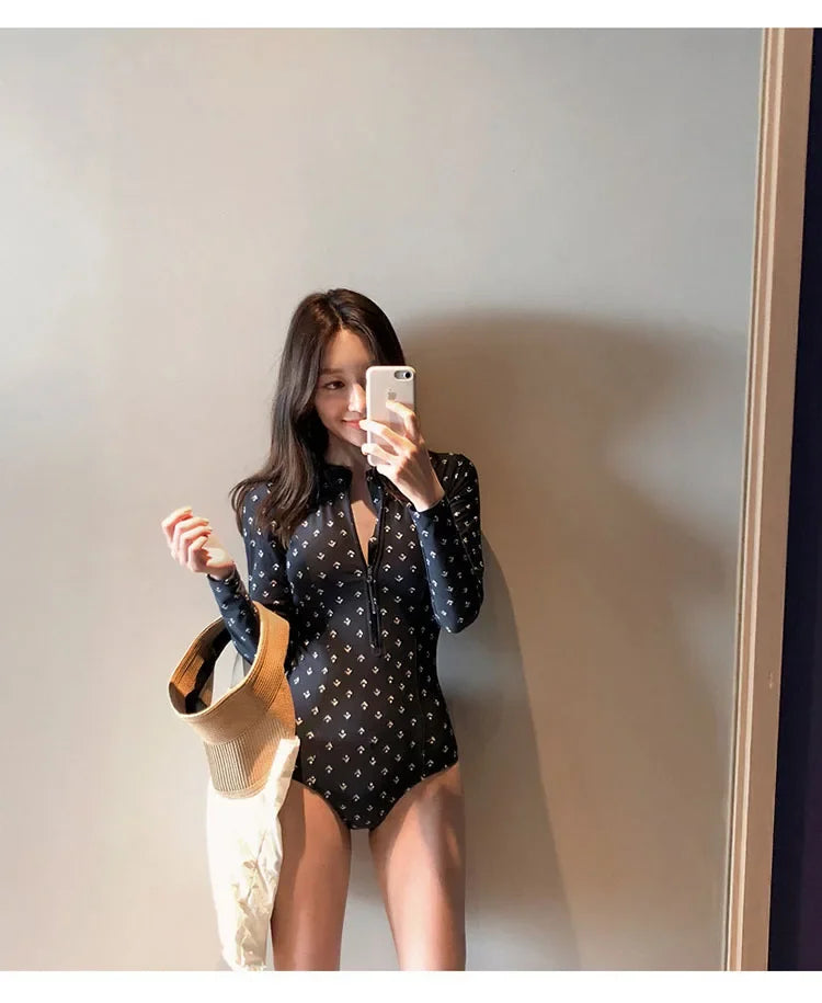 2024 Sexy Long Sleeve One-Piece Swimsuit – Slim & Sun-Protective