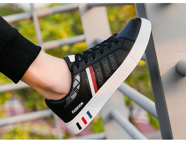 2024 Men's Fashion Casual Sneakers – Lace-Up White Vulcanized Shoes