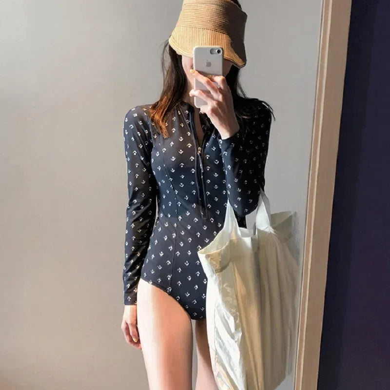 2024 Sexy Long Sleeve One-Piece Swimsuit – Slim & Sun-Protective