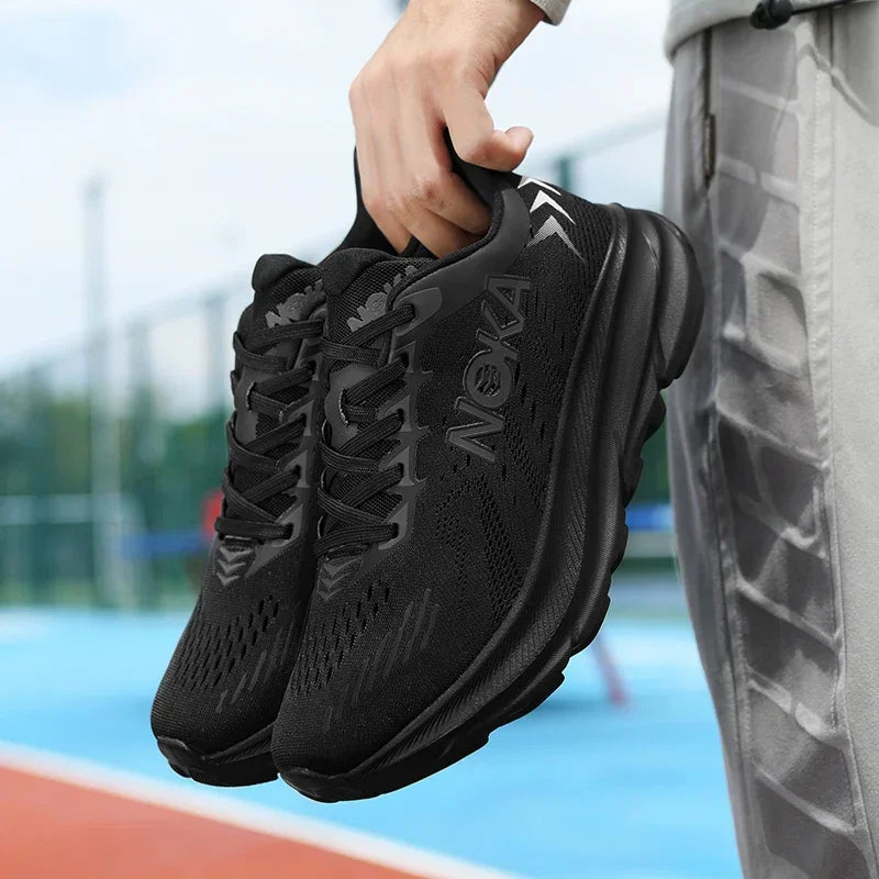 New Running Shoes Men Women Breathable Running Footwears Light Weight Walking Shoes Luxury Gym Sneakers Outdoor Sport Tennis