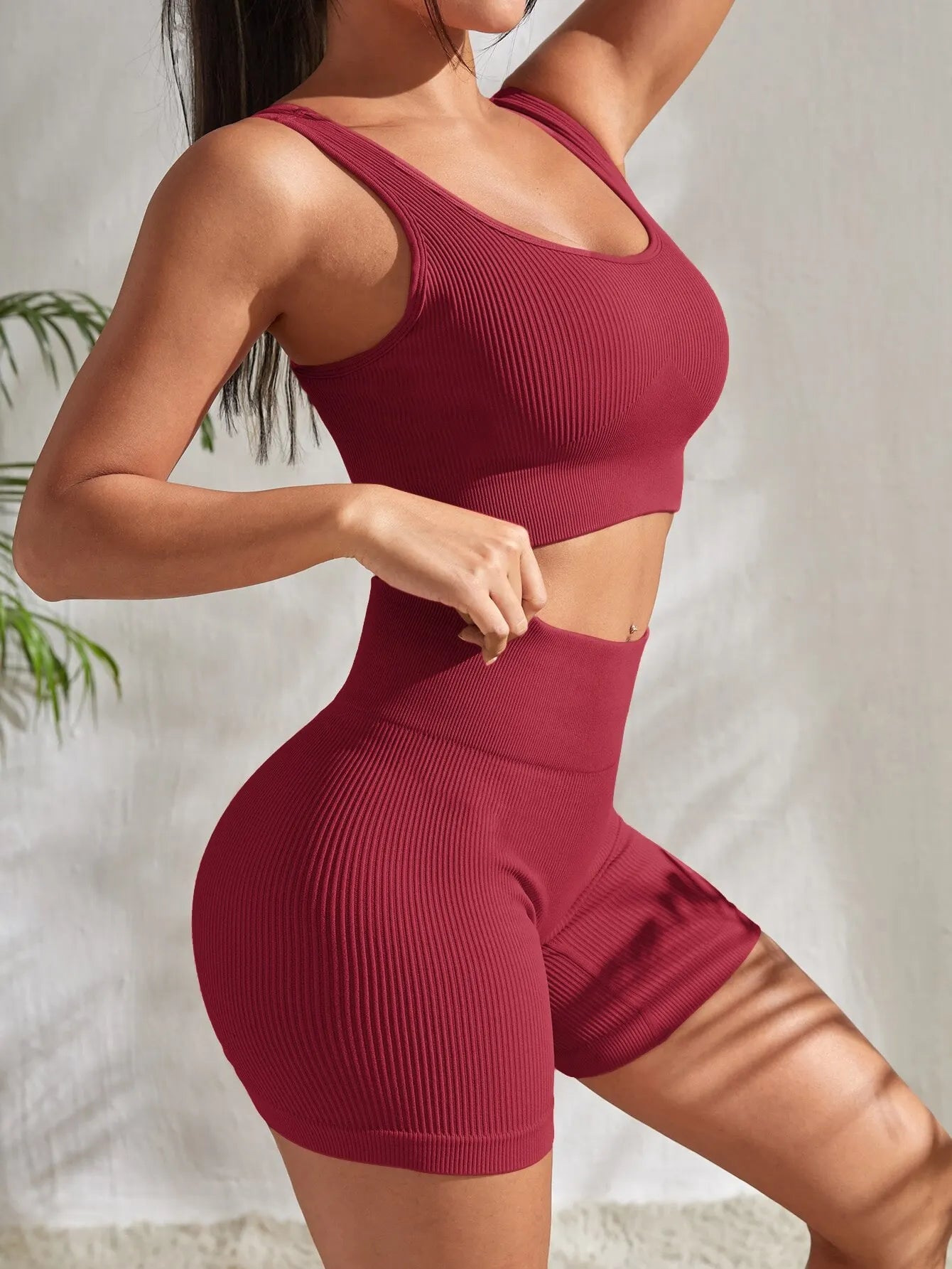 Seamless Ribbed Yoga Set – 2-Piece Workout Outfit for Women