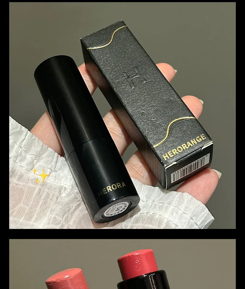 Low-Saturation Mirror Lip Gloss – Hydrating Nude Tint