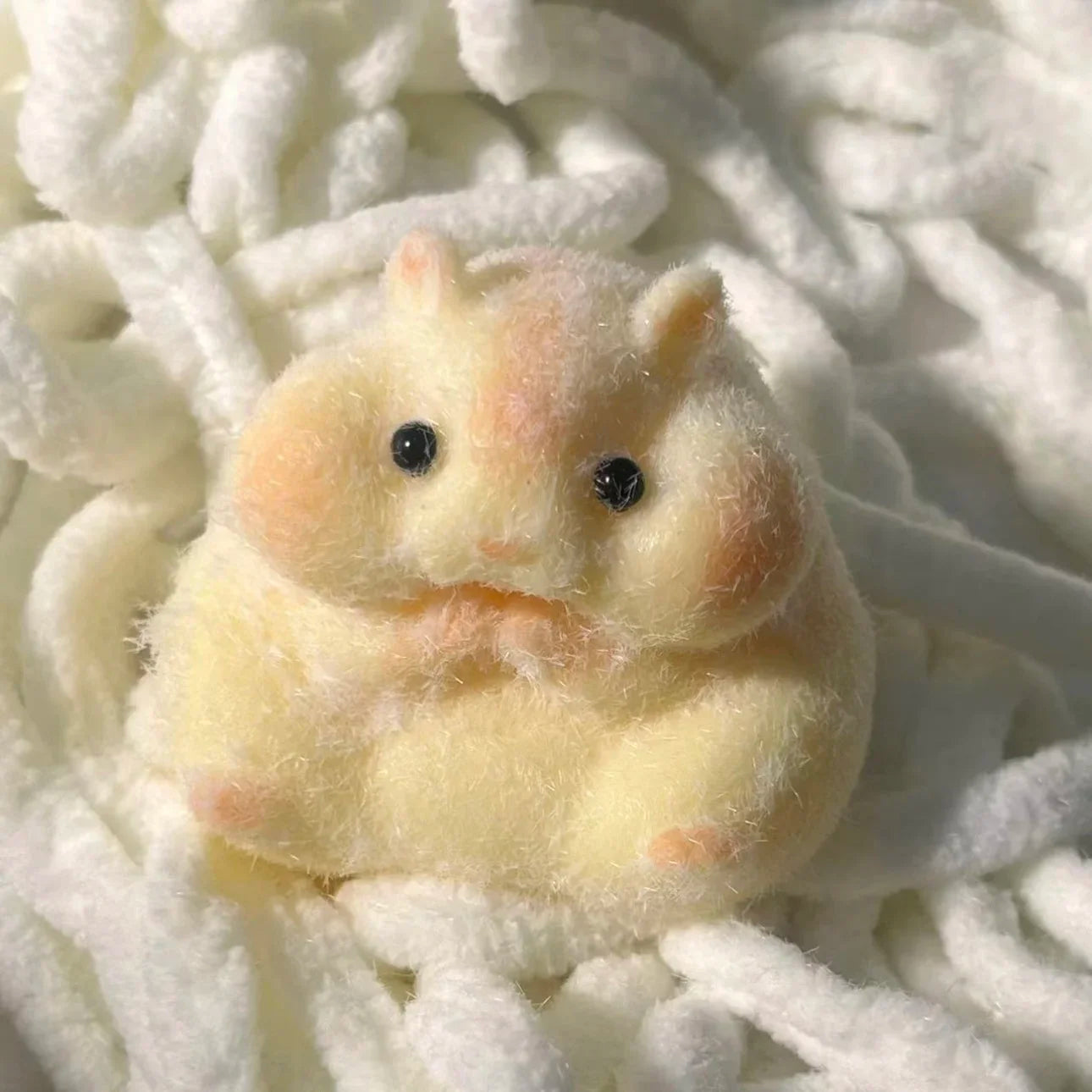 Taba Squishy Mochi Hamster Toy – Soft & Stress-Relief Fidget Gift