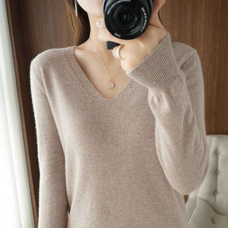 New Cashmere Women's V-neck Pullover Lace Neck Hollow Out Design Sweater: