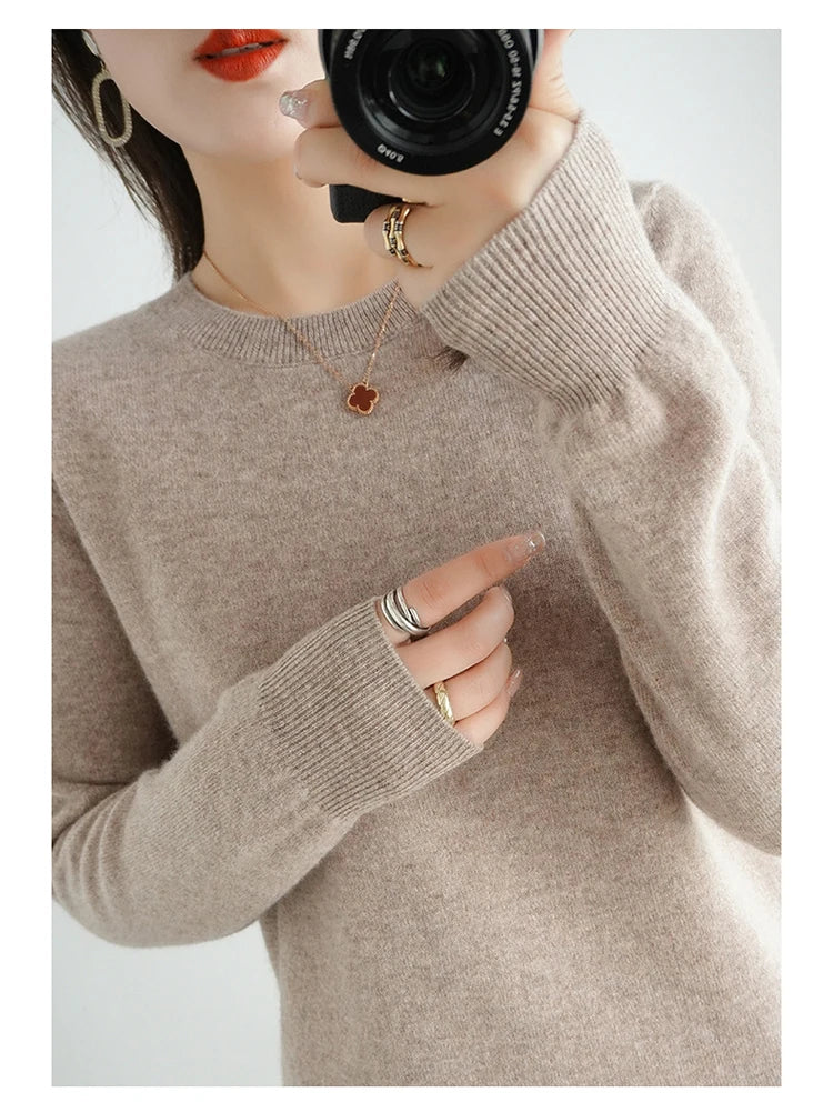 Autumn and Winter Cashmere Sweater for Women: